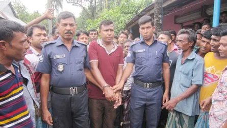 ভুয়া পুলিশ আটক