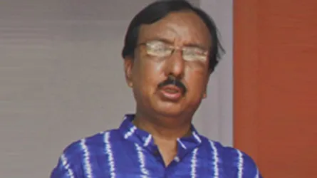 জিয়াকে প্রথম রাষ্ট্রপতি বলায় চাকরি হারালেন ঢাবির সাবেক রেজিস্ট্রার