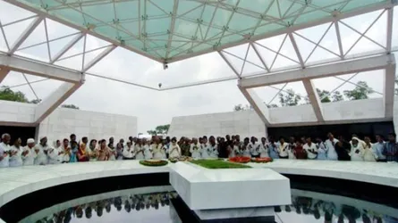যেভাবে খোঁজ মিলে জিয়াউর রহমানের লাশের