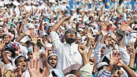 মোদির ভারতে জুমার নামাজে বাধা