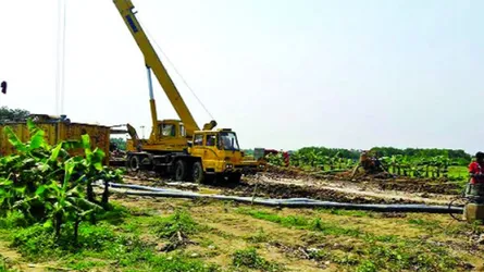 সখীপুরে গ্যাস কোম্পানির বিরুদ্ধে কৃষকের ক্ষতিপূরণের টাকা না দেয়ার অভিযোগ