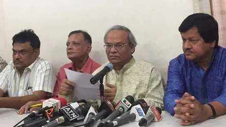 বেগম জিয়াকে দুনিয়া থেকে সরাতে চক্রান্ত করছে সরকার