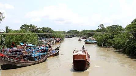 উপকূলে ঈদ আনন্দ ম্লান হওয়ার আশঙ্কা!
