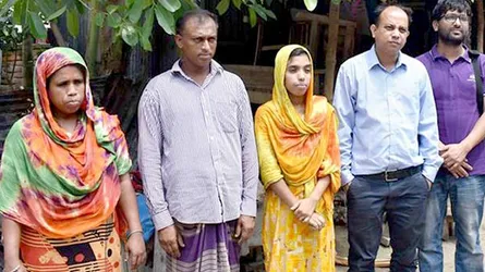 জবি ছাত্রী মিমের পড়াশুনার দায়িত্ব নিলো স্থানীয় প্রশাসন