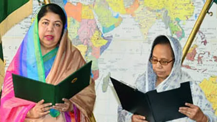 সংসদ-সদস্য হাবিবুন নাহারের শপথ