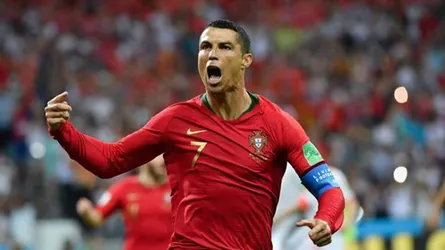 যেভাবে হারের বদলা নিয়েছিলেন রোনালদো