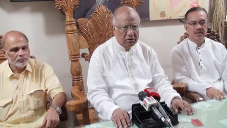 ‘আমরা মাঠে আছি, মাঠে থাকবো’