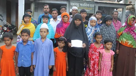 ভিটেমাটি থেকে ২ বছর ধরে উচ্ছেদ ২৫ সদস্যের পরিবার