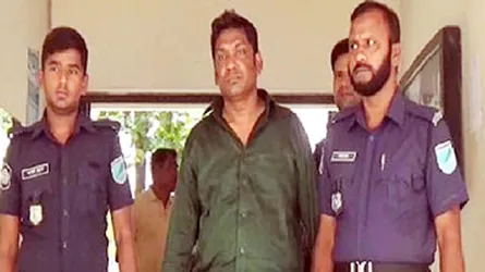 রাজবাড়ীতে ছাত্রদলের কেন্দ্রীয় সহ-সভাপতি গ্রেফতার