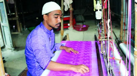 ঐতিহ্যের জামদানি শাড়ি