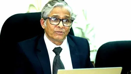 আন্দোলনে জঙ্গিদের মতো নারীদের ব্যবহার করা হচ্ছে : ঢাবি ভিসি