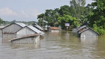 অতিবৃষ্টিতে দেশের ৯টি জেলা বন্যা কবলিত