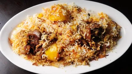 বিরিয়ানি নিয়ে দুই রাজ্যের যুদ্ধ