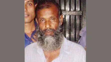 পুলিশের অভিযানে ‘গাঁজা সম্রাট’ লালন গ্রেফতার