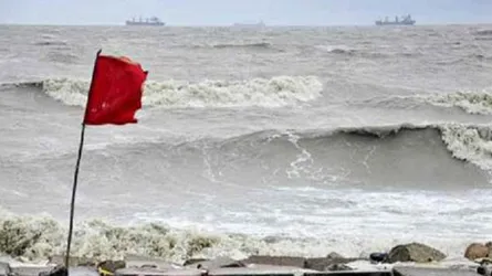 সমুদ্রবন্দরে ৩ নম্বর সতর্ক সঙ্কেত