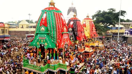 উপমহাদেশের বিখ্যাত ‘ধামরাইয়ের রথযাত্রা’