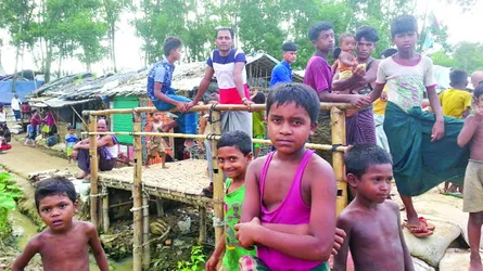 রোহিঙ্গা শিশুদের স্বাভাবিক জীবনে ফেরানোর চেষ্টা