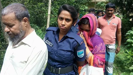 বাসায় দেহ ব্যবসা : ২ কলেজ শিক্ষার্থীসহ বাড়ির মালিক আটক