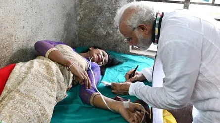 মোদির জনসভায় প্যান্ডেল ভেঙ্গে আহত ৪৫