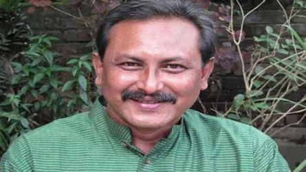 রাজশাহীতে বুলবুলের নির্বাচনী পথসভায় ককটেল হামলা