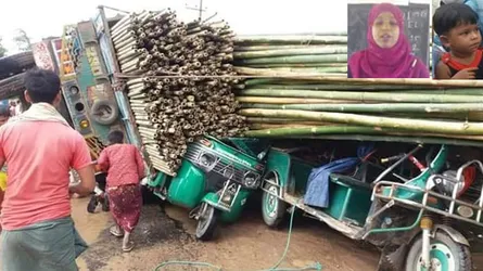 মৃত্যুর সময়ও সন্তানকে বাঁচানোর চেষ্টা মায়ের!