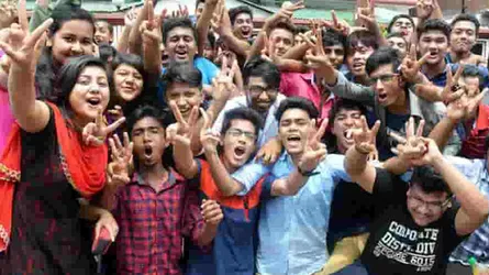 মোট জিপিএ-৫ পেয়েছে ২৯২৬২ জন, এগিয়ে ছেলেরা