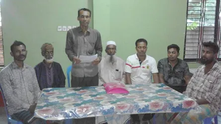 ফেনীতে ব্যাটারীচালিত রিক্সা ভাংচুর ও আটকের প্রতিবাদ