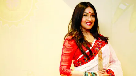 জ্যামের জন্য ঢাকায় ঋতুপর্ণা