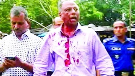 কুষ্টিয়ায় ছাত্রলীগের হামলায় রক্তাক্ত মাহমুদুর রহমান