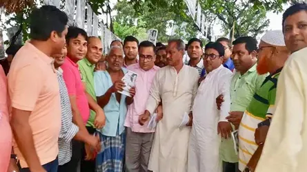 ধানের শীষের পক্ষে ভিপি সাইফুলের গণসংযোগ