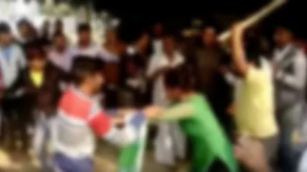 ছেলেধরার গুজবে নগ্ন করে ৪ মহিলাকে বেধড়ক মার