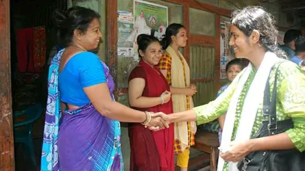 বরিশালে ঝড় তুলেছেন ‘গরিবের ডাক্তার’ মনীষা