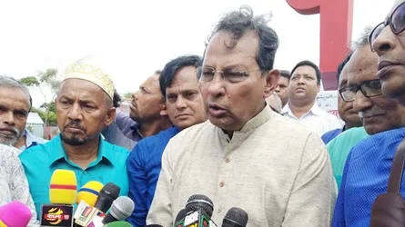 নির্বাচনে কারো আসা না আসা বিবেচ্য নয় : ইনু