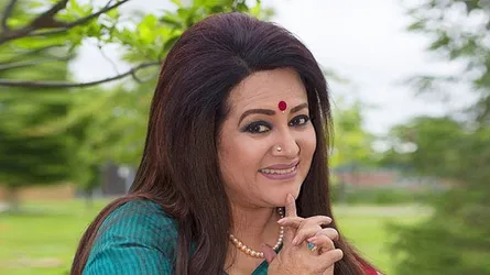 ছেলের সাথে ববিতার জন্মদিন