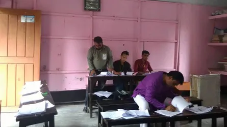 সিলেটে কেন্দ্রে কেন্দ্রে অনিয়ম, জালভোট