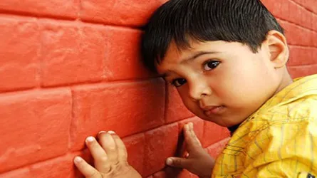 সংসার করলেও সন্তানকে মেনে নিচ্ছেন না মা-বাবা