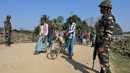 রোহিঙ্গা হওয়ার শঙ্কায় ৪০ লাখ মানুষ