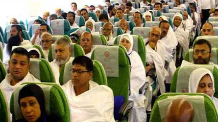 হজযাত্রী সঙ্কটে  বিমানের ফ্লাইট বিপর্যয়