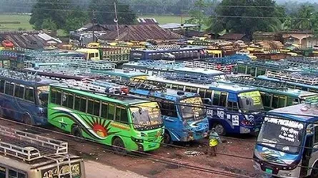 দুরপাল্লার বাসের পরে বন্ধ হলো ট্রাক চলাচল