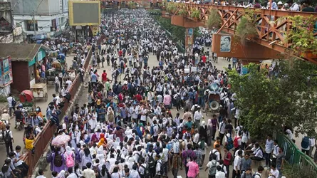আস্থা, আস্থাহীনতা ও বিশ্বাসভঙ্গ