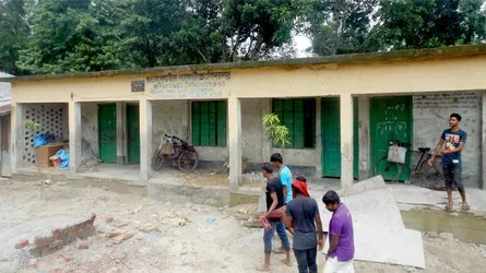 ৫ লক্ষাধিক টাকার ভবন ১৯ হাজারে বিক্রি