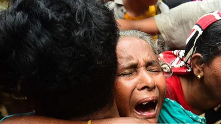 পুড়ে কয়লা শেকলে বাধা প্রতিবন্ধী তরুণ