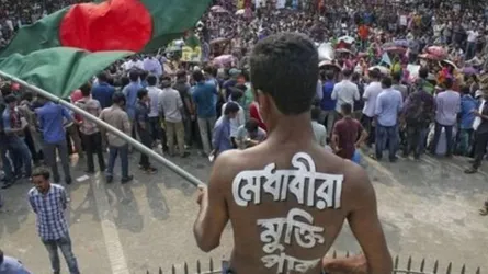 সরকারকে ফের সময় : ঈদে কালো পোশাক পরবে কোটা আন্দোলনকারীরা