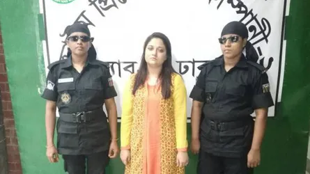 গুজব ছড়ানোর অভিযোগে নারী ব্যবসায়ী গ্রেফতার