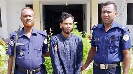 শিবির সন্দেহে শিক্ষার্থীকে পিটিয়ে পুলিশে দিল ছাত্রলীগ