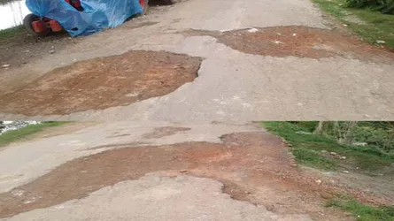 রাস্তা নয় যেন মরণফাঁদ