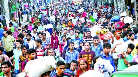 ভোগান্তি নিয়ে ফিরছে মানুষ : ঢাকায় নেমেই যানবাহন সঙ্কট