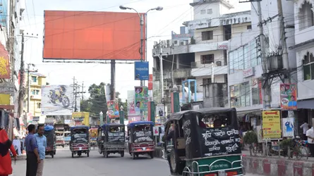রংপুর সিটি মেয়রের বিলবোর্ড হাওয়া