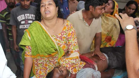 যশোরে বাড়িতে গুলি ও কুপিয়ে বিএনপি নেতাকে হত্যা