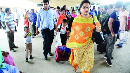 ভোগান্তি নিয়েই ফিরছেন রাজধানীবাসী